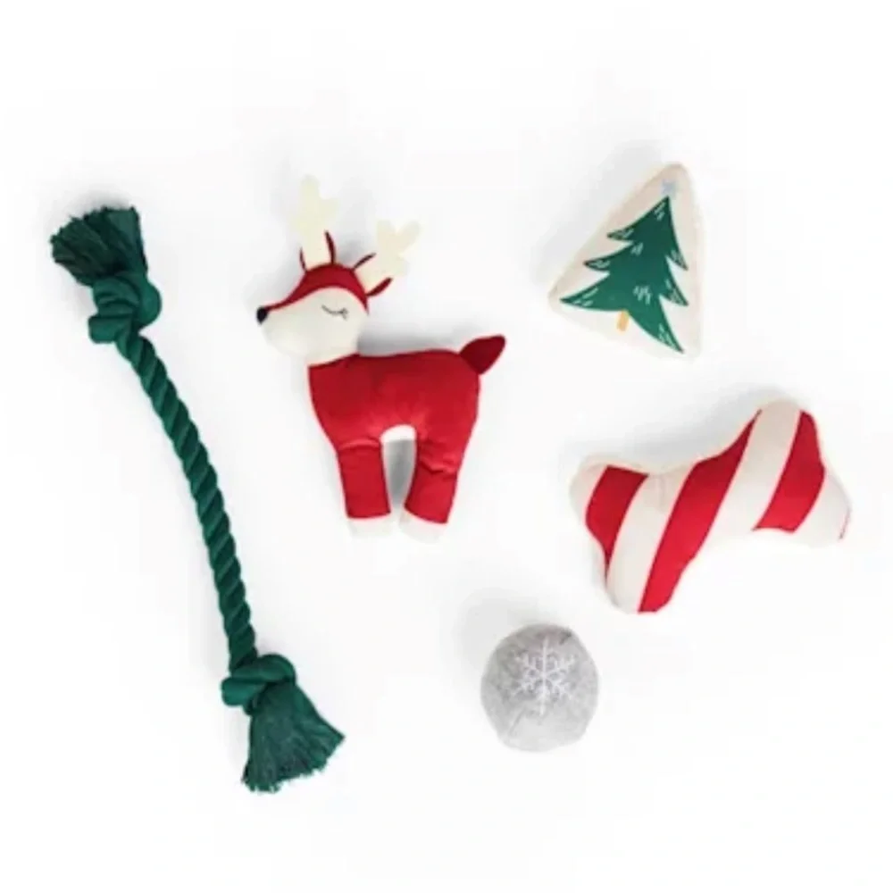 NWT 5 dog toy stuffed stocking